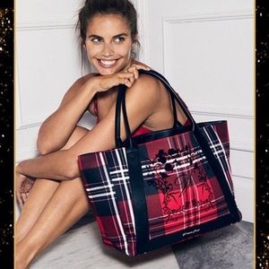 VS Holiday Christmas Tote Bag Red & Black Plaid Carryall New